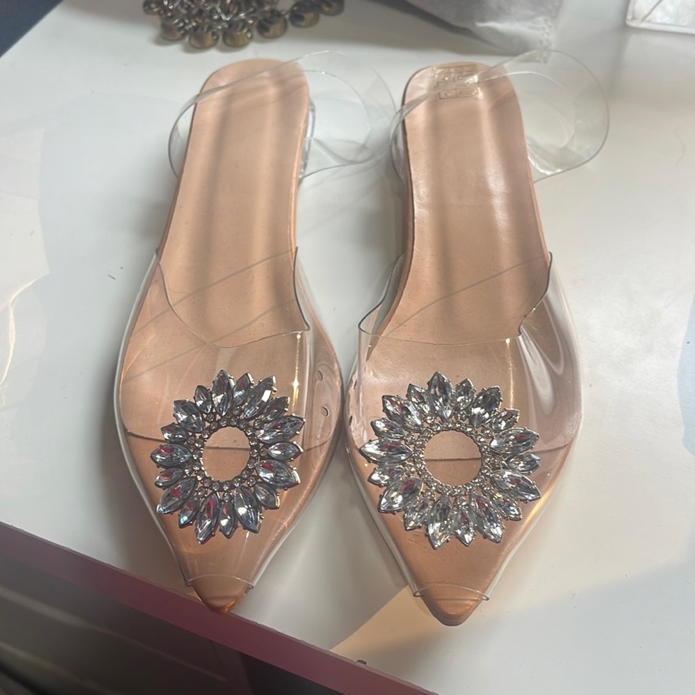 Clear Flats with Rhinestone Embellishment on toe